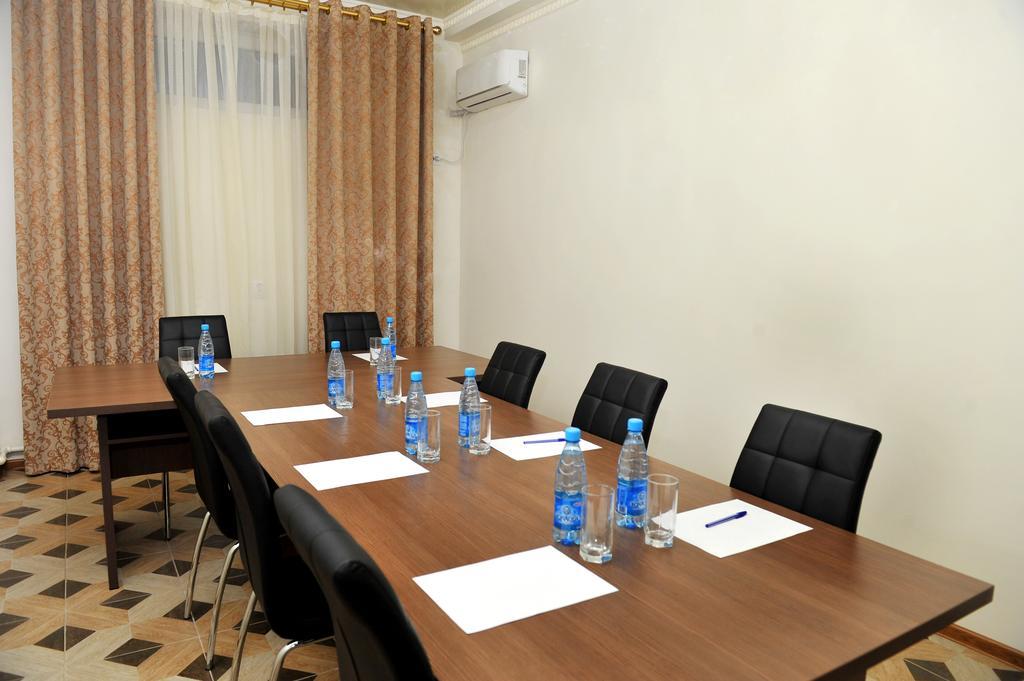 Rich Hotel Bishkek Exterior photo