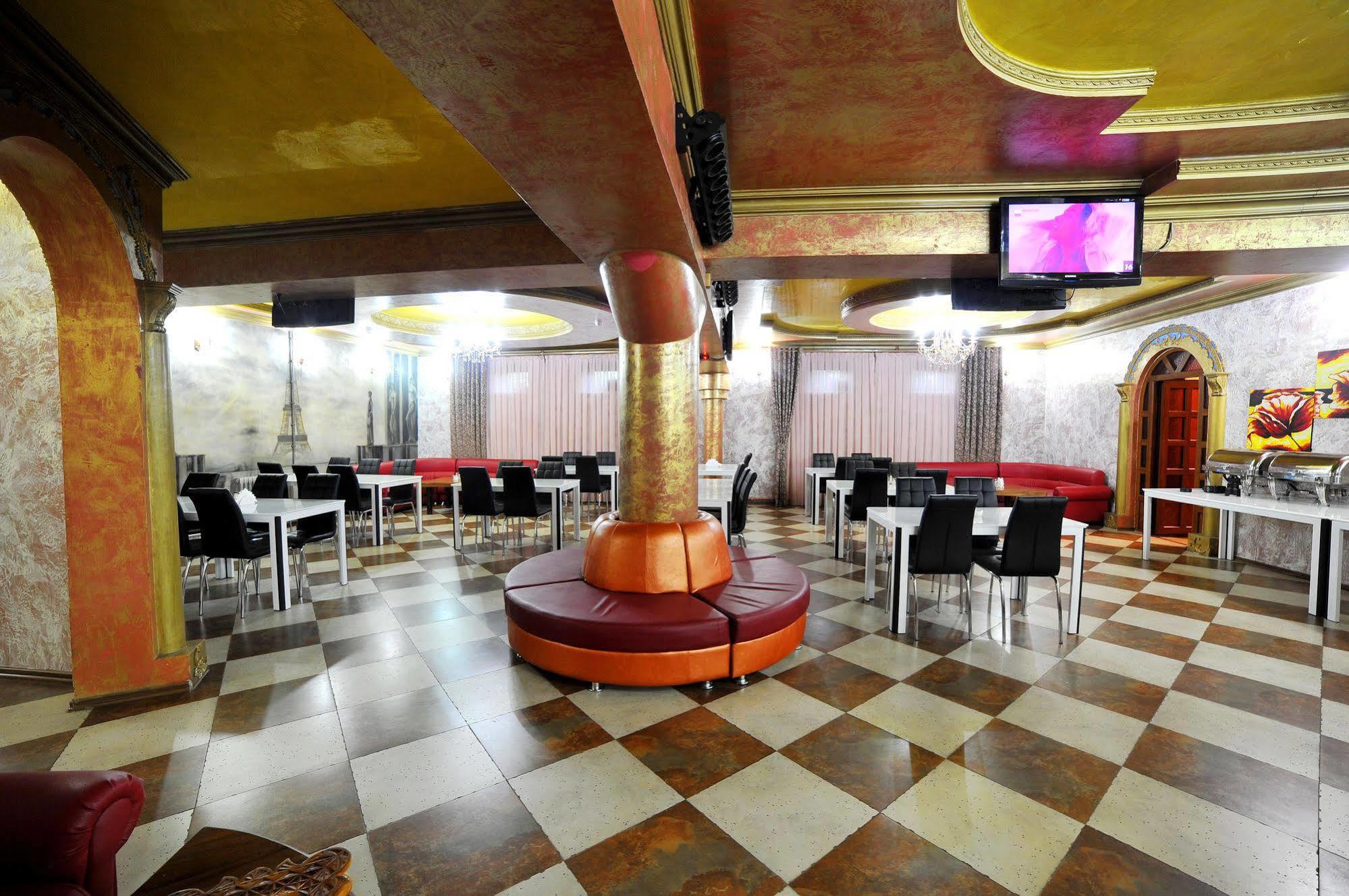 Rich Hotel Bishkek Exterior photo